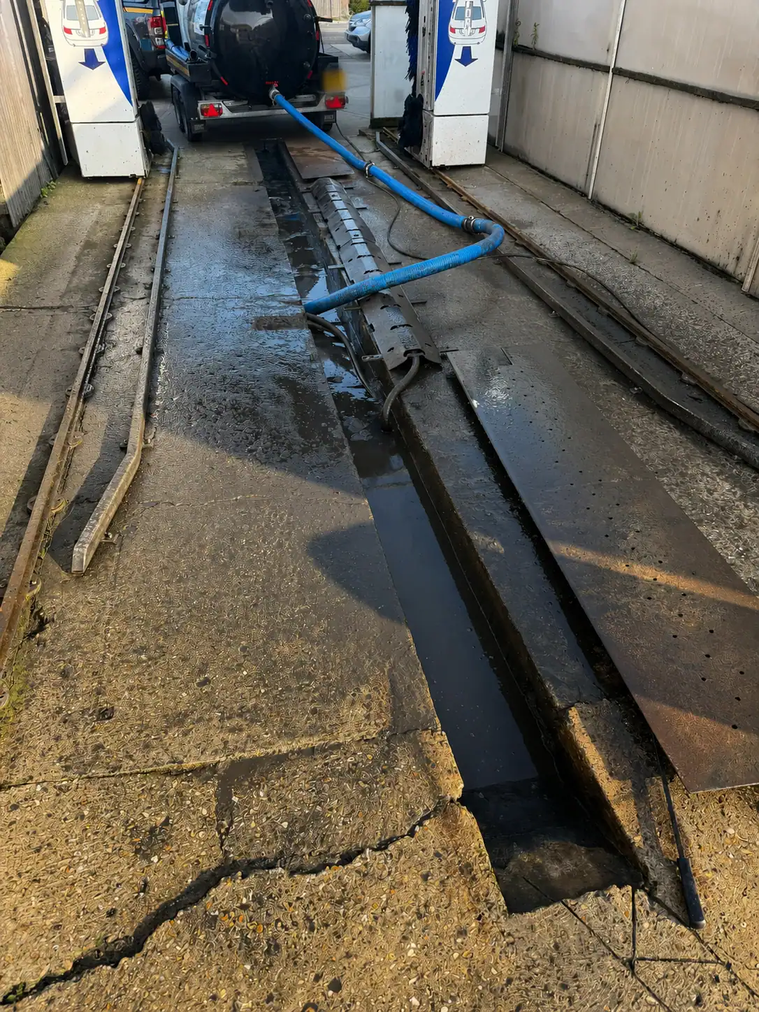 Emergency Drain Unblocking King's Lynn – commercial drainage system being cleared using professional vacuum equipment during a drain maintenance and unblocking service.